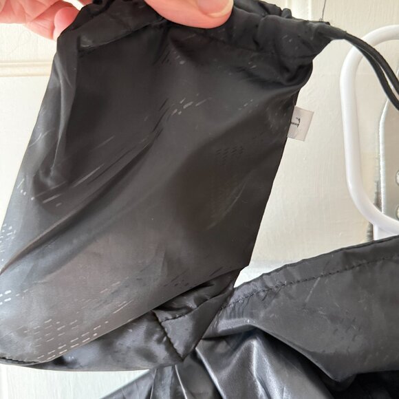 Kate Kasin hooded zipup windbreaker, packable, size L, black, EUC - Picture 6 of 7